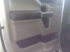 2016 FORD F150, XLT MODEL, CREW CAB, 3.5L , AT, 4WD.  F26303